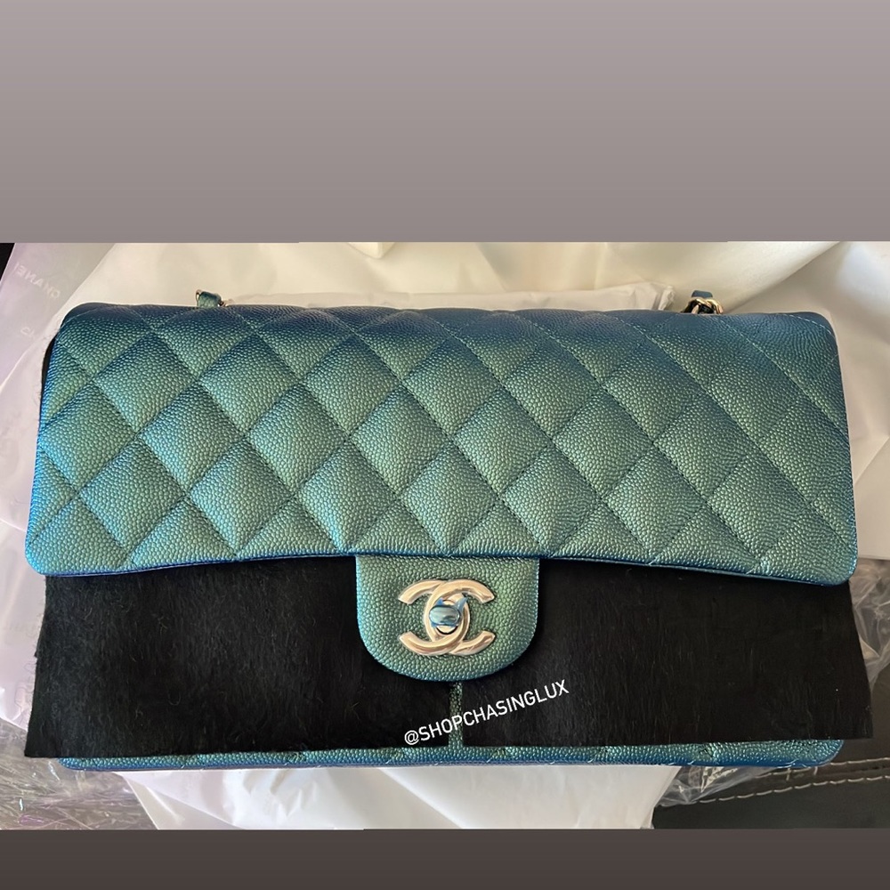 Chanel medium classic flap limited edition iridescent green 22p